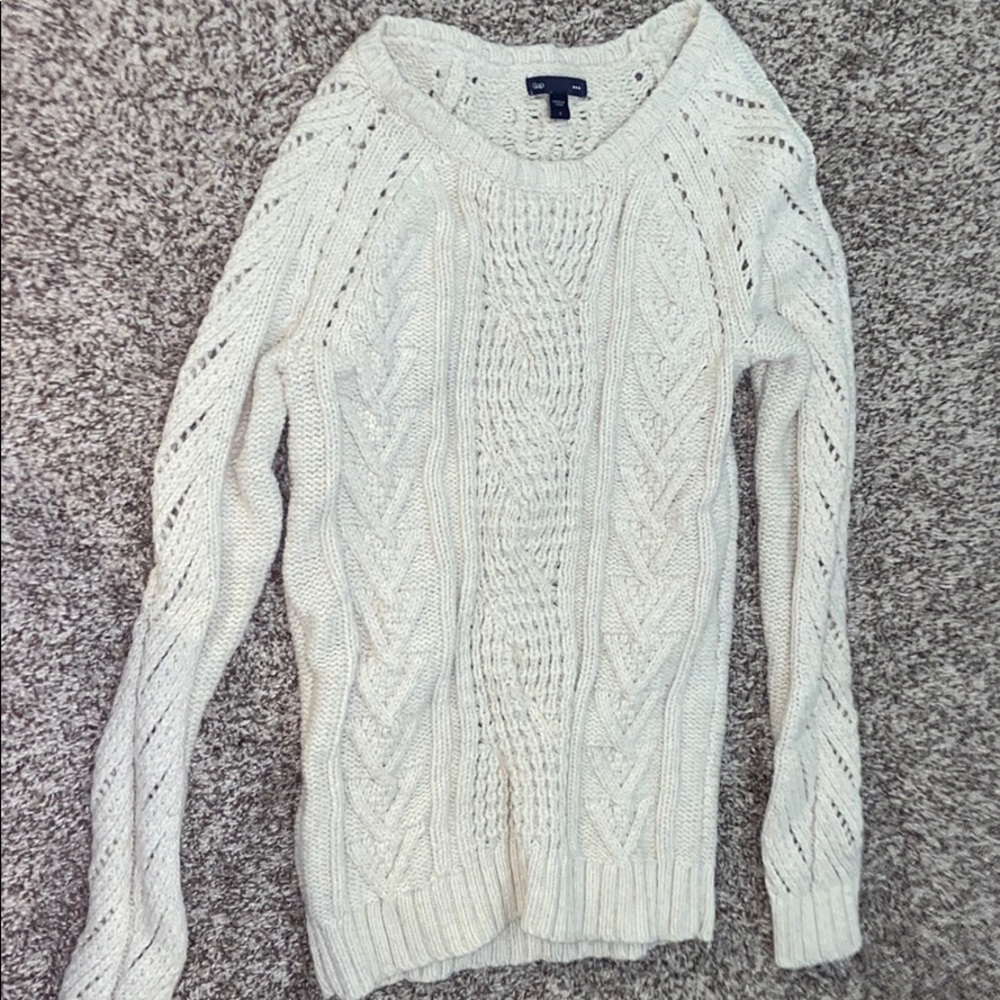Gap Sweater in size small